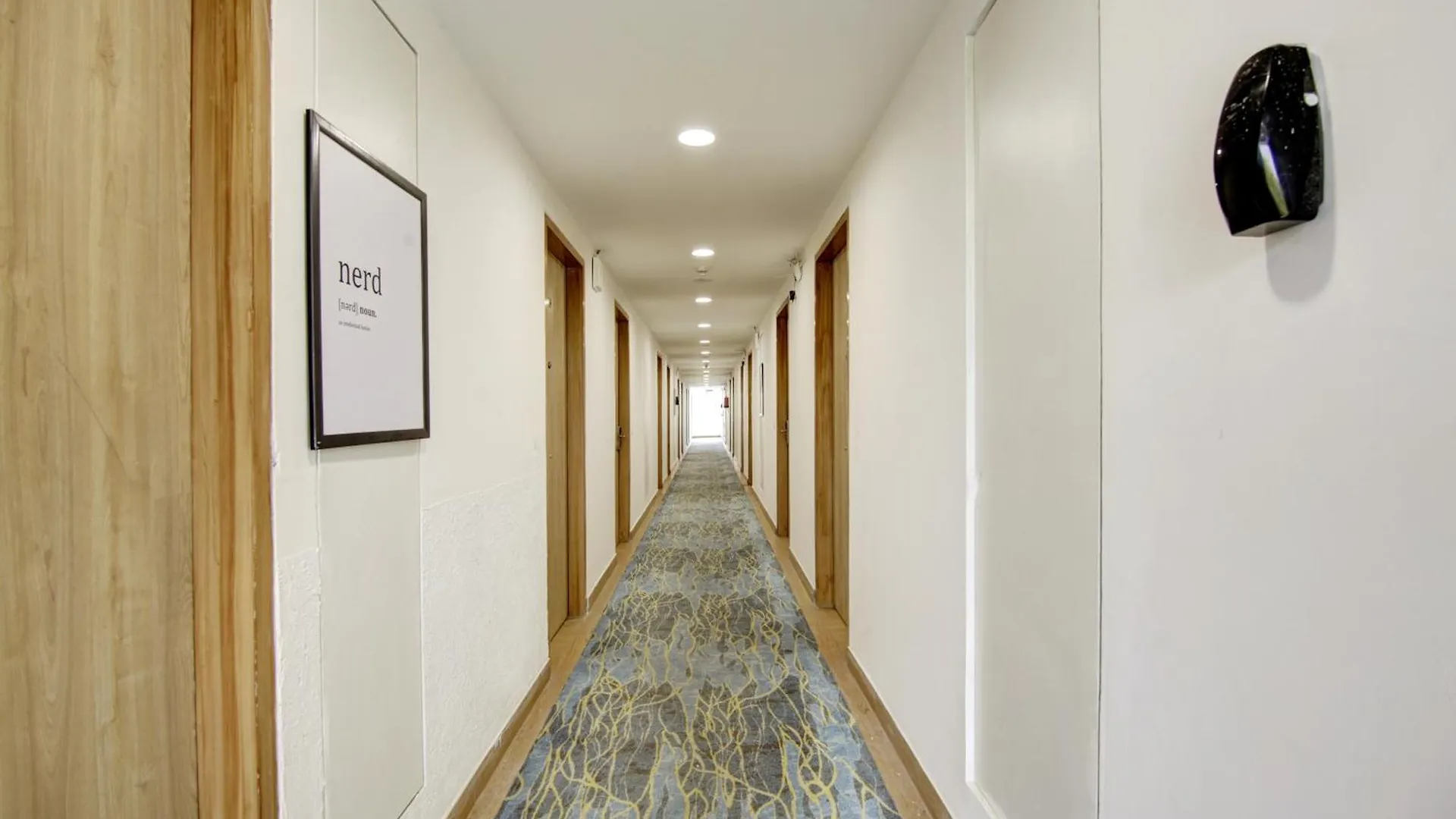 Flxho Cyber One - Hotel And Banquet- Dlf Cyber City Гургаон Индия