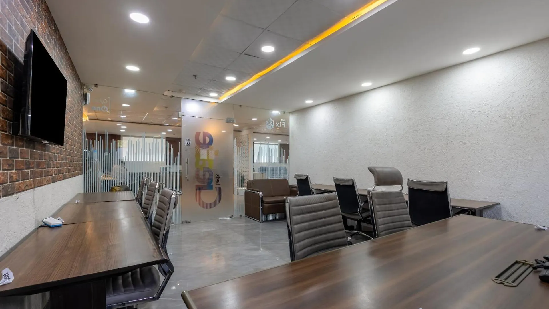 Flxho Cyber One - Hotel And Banquet- Dlf Cyber City Гургаон
